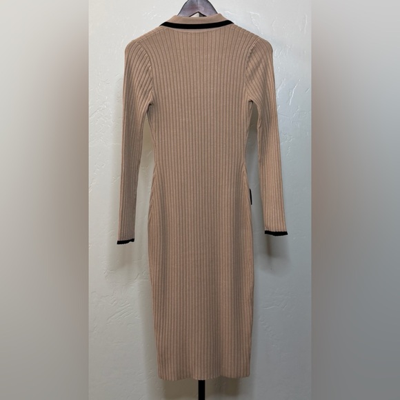 THE VERONA KNIT DRESS WITH CONTRAST -Size M- Mocha NWOT - Picture 3 of 9